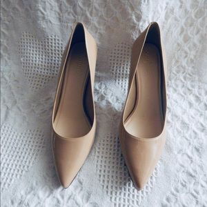 Nude Tan Cole Haan Heels Sz 8